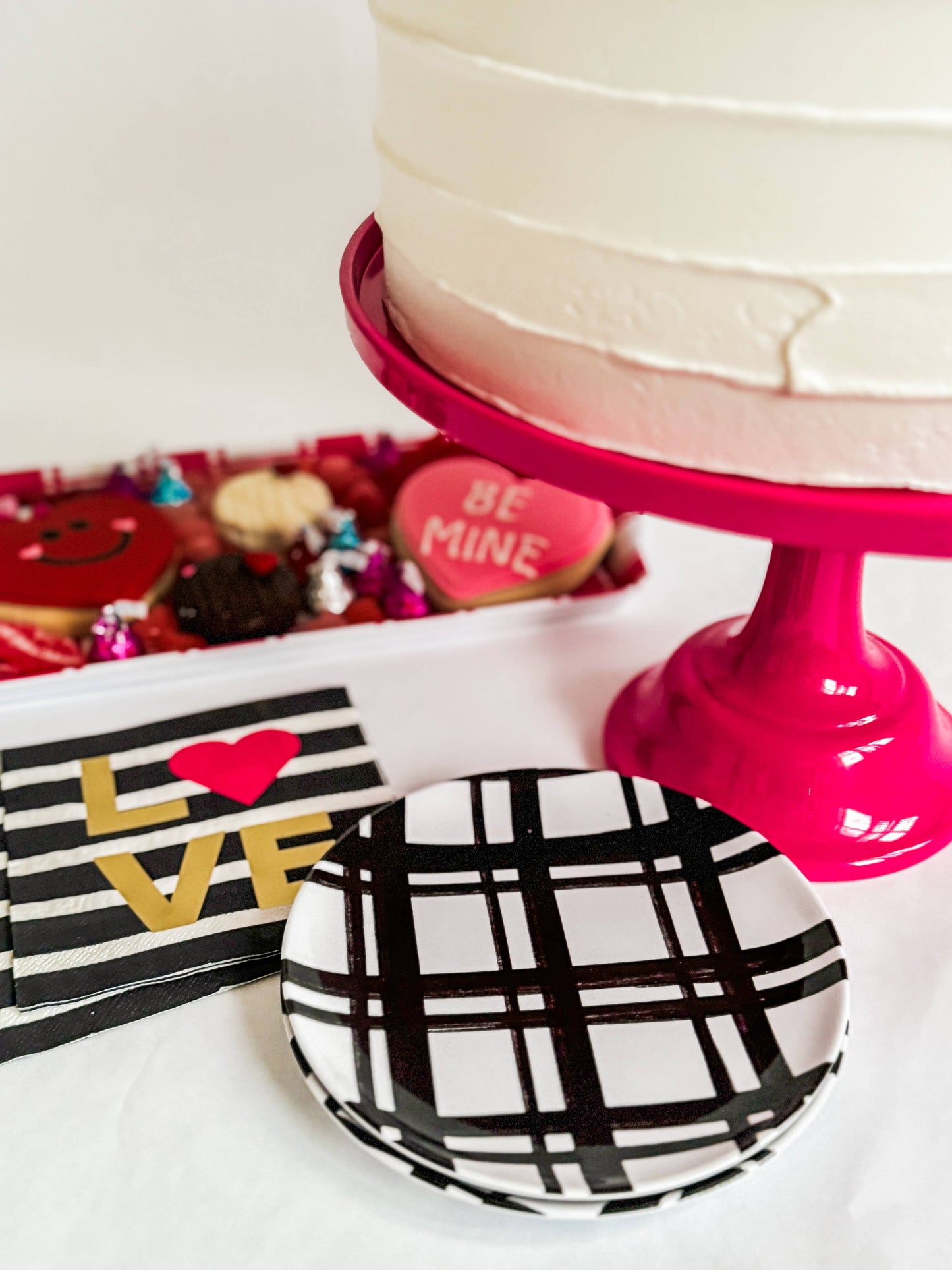 Hot Pink Melamine Cake Stand | Cupcake Stand