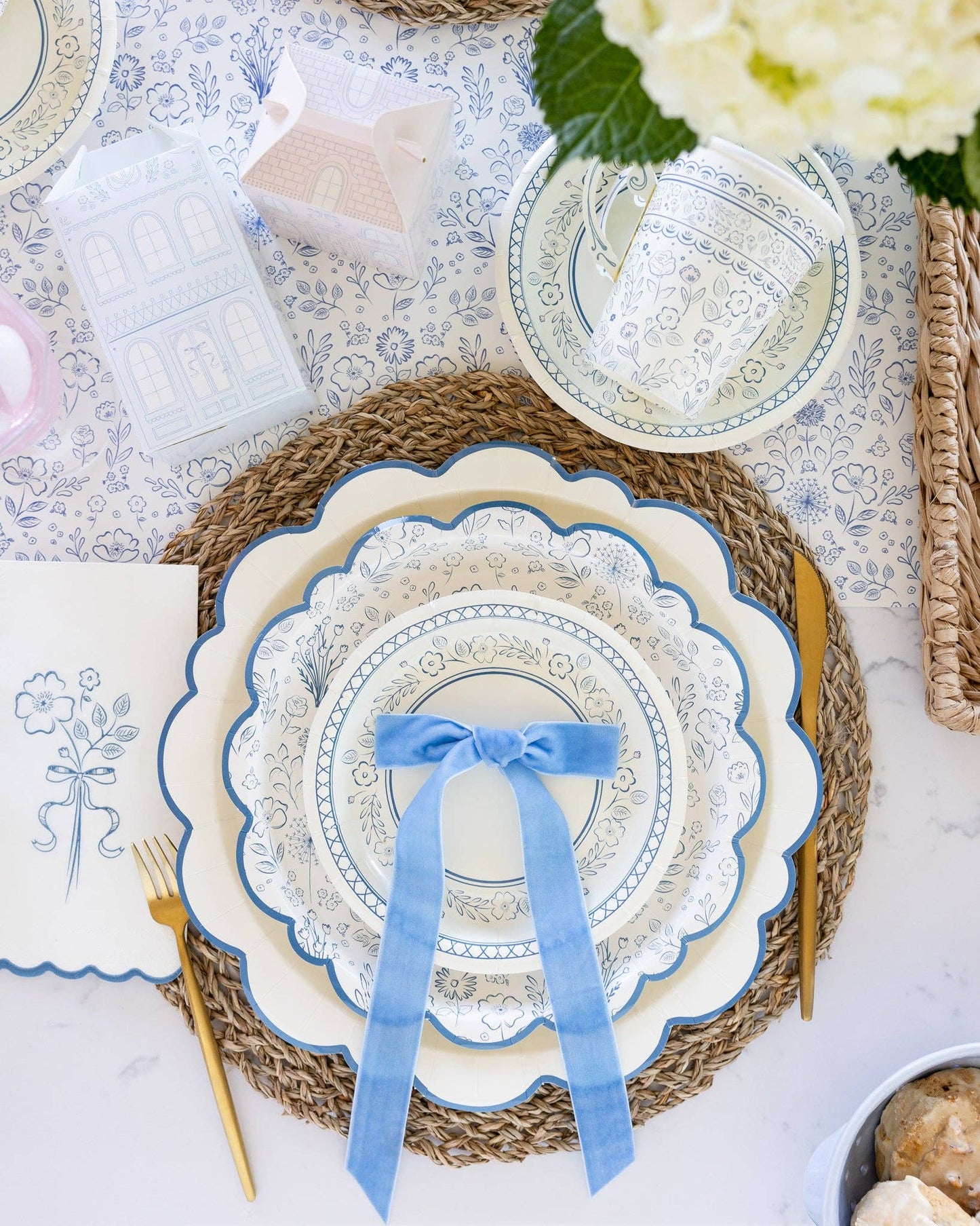 Pembroke Collection Tablescape Bundle - Blue