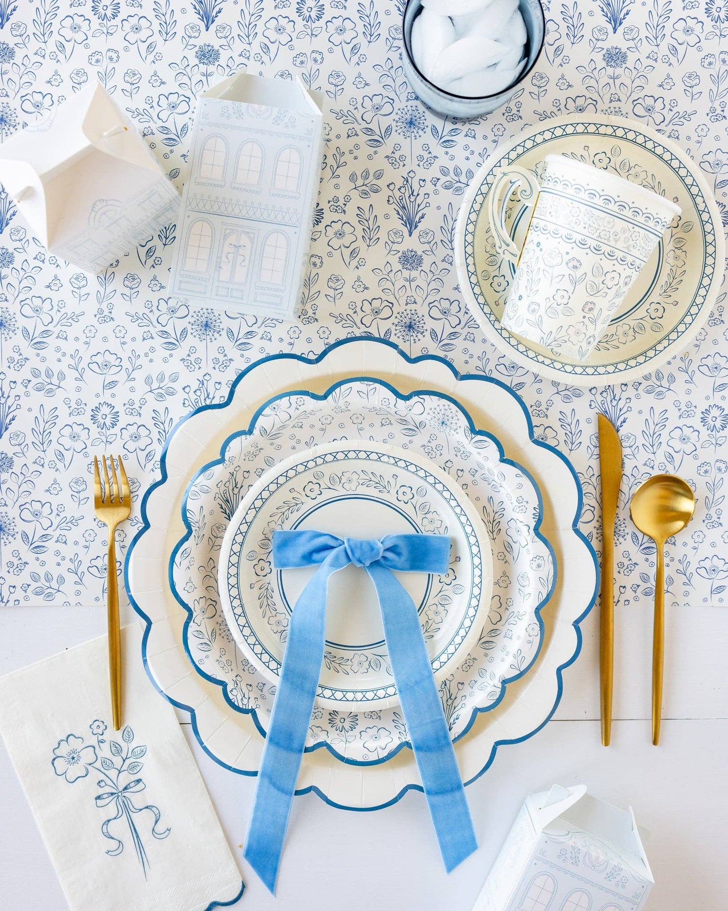 Pembroke Collection Tablescape Bundle - Blue